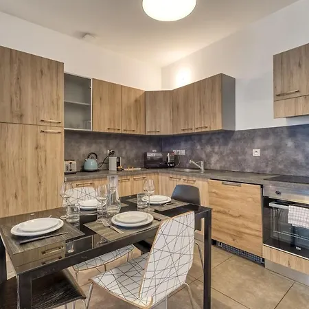 Apartamento Pluton - Cozy Terrace Annemasse